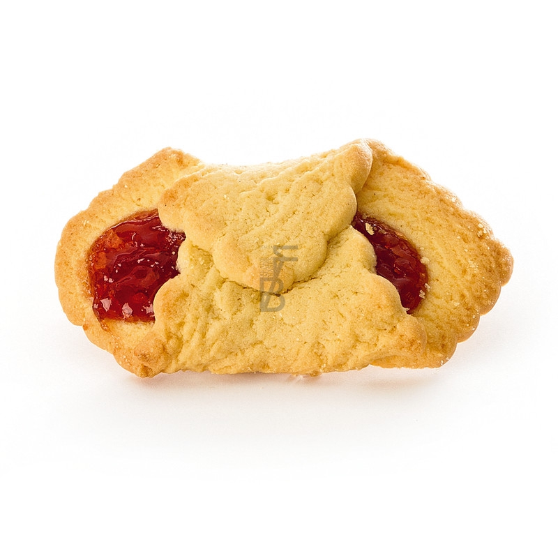 Papillon - short pastry biscuit filled with cherry jam